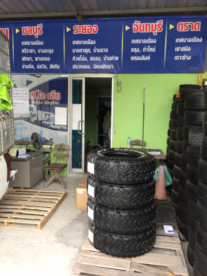 ยาง Mud Maxxis 265 75 16 ปลายปี16 ดอกเต็ม สวยคม ใช้ยาว ราคไม่แพง
