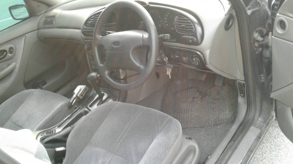 ขายรถ Ford Mondeo รถพร้อมใช้งาน
