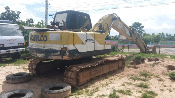 ขาย 465,000 KOBELCO SK120 MARK 3 เครื่องดี ปั้มแรง โช่หนา เอวแน่น เอกสารอินวอยท์ รถอยู่ จ.ศรีสะเกษ 090-772-3710 090-772-3708 ขาย 465,000 KOBELCO SK120 MARK 3 เครื่องดี ปั้มแรง โช่หนา เอวแน่น เอกสารอินวอยท์ รถอยู่ จ.ศรีสะเกษ 090-772-3710 090-772-3708