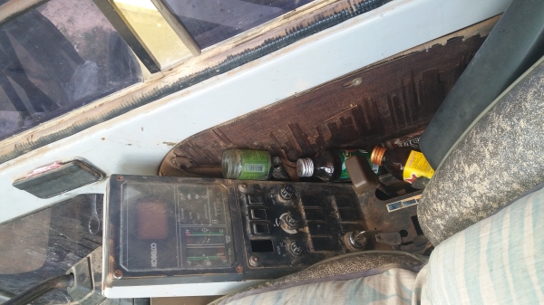 ขาย 465,000 KOBELCO SK120 MARK 3 เครื่องดี ปั้มแรง โช่หนา เอวแน่น เอกสารอินวอยท์ รถอยู่ จ.ศรีสะเกษ 090-772-3710 090-772-3708 ขาย 465,000 KOBELCO SK120 MARK 3 เครื่องดี ปั้มแรง โช่หนา เอวแน่น เอกสารอินวอยท์ รถอยู่ จ.ศรีสะเกษ 090-772-3710 090-772-3708