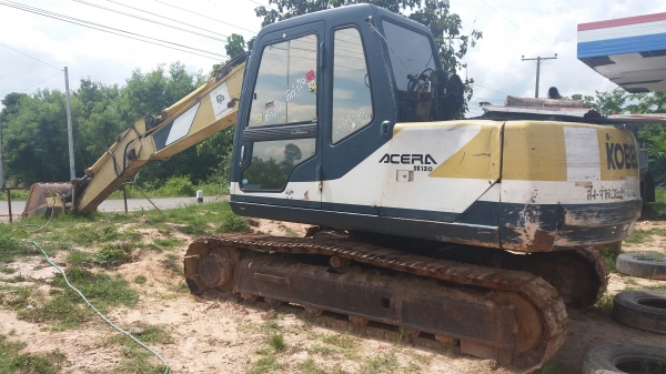 ขาย 465,000 KOBELCO SK120 MARK 3 เครื่องดี ปั้มแรง โช่หนา เอวแน่น เอกสารอินวอยท์ รถอยู่ จ.ศรีสะเกษ 090-772-3710 090-772-3708 ขาย 465,000 KOBELCO SK120 MARK 3 เครื่องดี ปั้มแรง โช่หนา เอวแน่น เอกสารอินวอยท์ รถอยู่ จ.ศรีสะเกษ 090-772-3710 090-772-3708