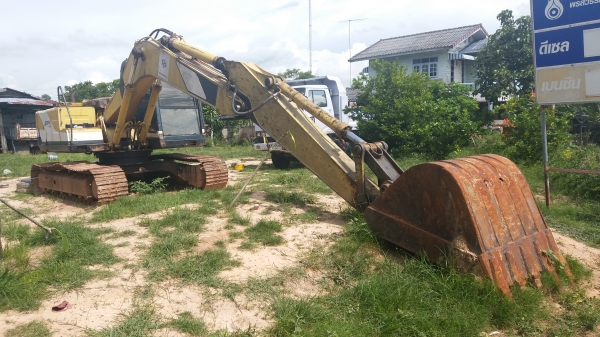 ขาย 465,000 KOBELCO SK120 MARK 3 เครื่องดี ปั้มแรง โช่หนา เอวแน่น เอกสารอินวอยท์ รถอยู่ จ.ศรีสะเกษ 090-772-3710 090-772-3708 ขาย 465,000 KOBELCO SK120 MARK 3 เครื่องดี ปั้มแรง โช่หนา เอวแน่น เอกสารอินวอยท์ รถอยู่ จ.ศรีสะเกษ 090-772-3710 090-772-3708