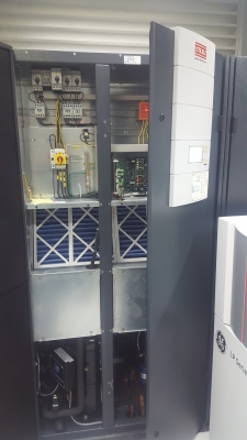 ขายเครื่องปรับอากาศควบคุมความชื้นอัตโนมัติขนาด81,000 บีทียูราคาชุดละ 100,000 บาทมี2 ชุด ขายเครื่องปรับอากาศควบคุมความชื้นอัตโนมัติขนาด81,000 บีทียูราคาชุดละ 100,000 บาทมี2 ชุด