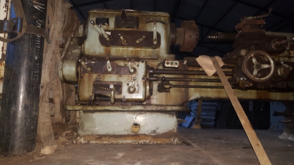 ขายแท่นกลึง 12 ฟุตพร้อมแท่นใส 2 ตัว 160,000 บาท ขายแท่นกลึง 12 ฟุตพร้อมแท่นใส 2 ตัว 160,000 บาท