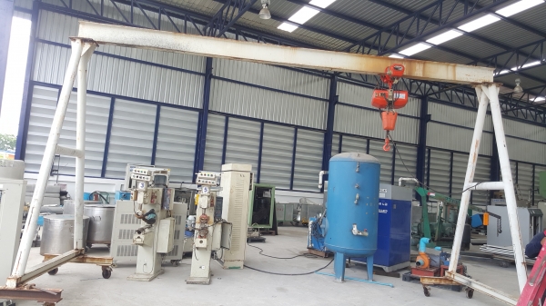 ขายรอกไฟฟ้า 1 ตันขาสูง 3 เมตรกว้าง 6 เมตรพร้อมใช้ 40,000 บาท ขายรอกไฟฟ้า 1 ตันขาสูง 3 เมตรกว้าง 6 เมตรพร้อมใช้ 40,000 บาท