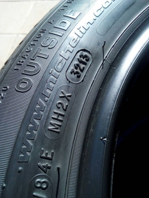 175/65R15 MICHELINE ENERGY XM-1 ปี13  มี 2 เส้น  โทร.081-427-3941