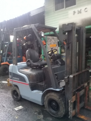 +++ ขายโฟล์คลิฟท์ NISSAN FD15 (รุ่นใหม่) ขนาด 1.5 ตัน เครื่องยนต์ดีเซล เสา 3 เมตร เกียร์ออโตเมติค ยางตันครับ +++ ขายโฟล์คลิฟท์ NISSAN FD15 (รุ่นใหม่) ขนาด 1.5 ตัน เครื่องยนต์ดีเซล เสา 3 เมตร เกียร์ออโตเมติค ยางตันครับ