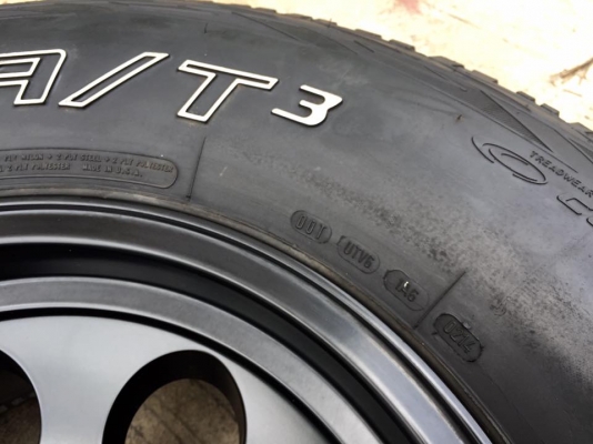 ล้อลายMickeyThompson 16x8 off -10 สภาพกริ๊บๆ ยางCooper Discoverer A/T3 265/75/16