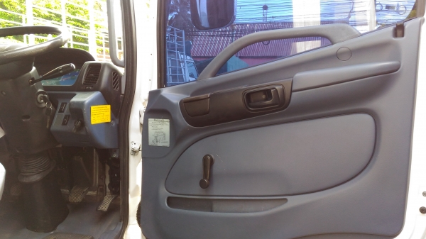 ขายหกล้อ HINO เม็กก้า 150 แรง ปี 50 กะบะเลส แอร์ เทอร์โบพวงมาลัยพาเวอร์เบรคทิพฟี่ ยางสวยพร้อมใช้งาน