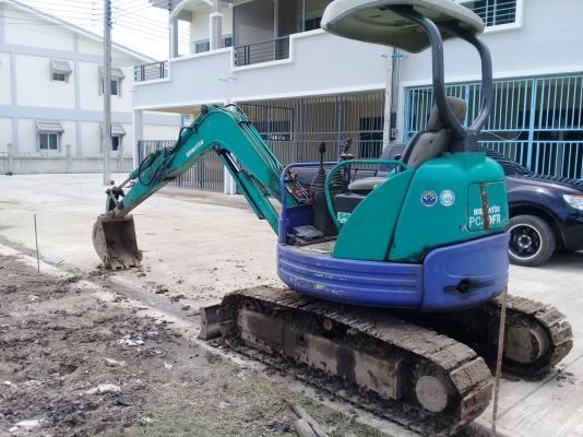 ขายด่วน KOMATSU PC30FR-1 สภาพสวยพร้อมใช้งาน เครื่องปค้มดีเยี่ยม รถใช้งานประจำ สนใจสอบถาม 093-0764943  088-3223272 Kตั้ม