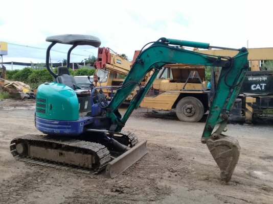 ขายด่วน KOMATSU PC30FR-1 สภาพสวยพร้อมใช้งาน เครื่องปค้มดีเยี่ยม รถใช้งานประจำ สนใจสอบถาม 093-0764943  088-3223272 Kตั้ม