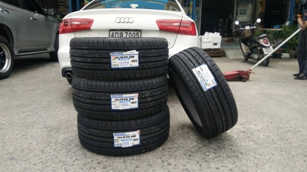 TOYO C1S 245/40R19 ใส่รถ AUDI A6 ราคาพิเศษ