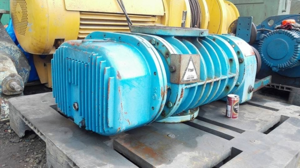 ** SOLD ** รูทโบวเวอร์อัดอากาศสวีเดน HV TURBO Made in SWEDEN ใช้กับ 75 HP ท่อ 8&quot;- 8&quot; ตัดมาใหม่ๆพร้อมใช้