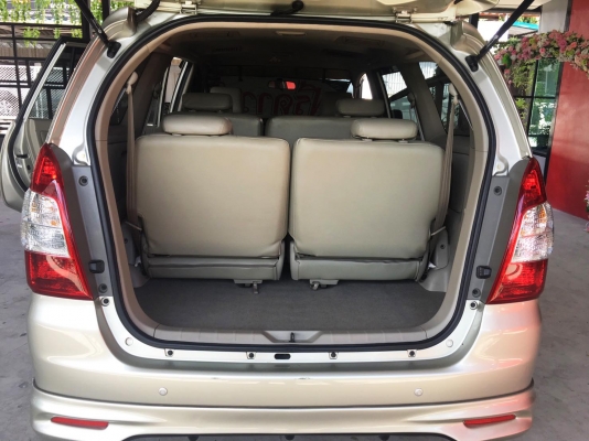 ฟรีดาวน์ ใช้เงินออกรถไม่เกิน1หมื่น จบทุกอย่าง TOYOTA INNOVA 2.0E โฉมปี 2013