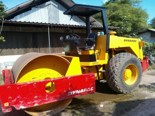 รดบดสั่นเสทือนไดนาแพคCA251 ขนาด10 ตัน ขายทั้ง2คัน รดบดสั่นเสทือนไดนาแพคCA251 ขนาด10 ตัน ขายทั้ง2คัน