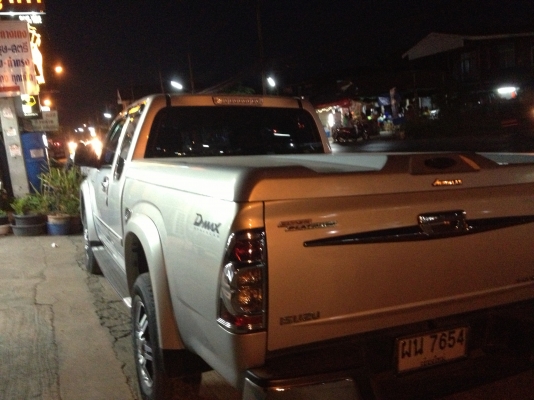 ขาย!! อีซุซุ Hi-Lander super Platinum 2.5 Ddi i-TEQ สภาพสวย ปี53 แต่งทั้งคัน สนใจ 088-2528904 ขาย!! อีซุซุ Hi-Lander super Platinum 2.5 Ddi i-TEQ สภาพสวย ปี53 แต่งทั้งคัน สนใจ 088-2528904