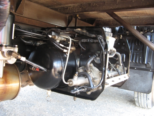 ขาย 6 ล้อ ฮีโน่ เมก้า 150 แรง ตู้ 3 บานยาว 5.50 ม. ปี 2009 สภาพเดิม ๆ สวยจัดกว่า 99\% บรรทุกของเบา เครื่องแน่น คัสซีสวยกิ๊ป ตู้ใหม่เอื่ยม วิ่ง 7x,xxx โล สนใจชมรถก่อนได้ครับ ขาย 6 ล้อ ฮีโน่ เมก้า 150 แรง ตู้ 3 บานยาว 5.50 ม. ปี 2009 สภาพเดิม ๆ สวยจัดกว่า 99\% บรรทุกของเบา เครื่องแน่น คัสซีสวยกิ๊ป ตู้ใหม่เอื่ยม วิ่ง 7x,xxx โล สนใจชมรถก่อนได้ครับ