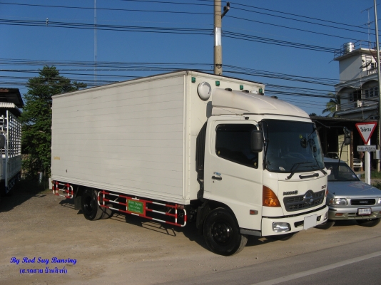 ขาย 6 ล้อ ฮีโน่ เมก้า 150 แรง ตู้ 3 บานยาว 5.50 ม. ปี 2009 สภาพเดิม ๆ สวยจัดกว่า 99\% บรรทุกของเบา เครื่องแน่น คัสซีสวยกิ๊ป ตู้ใหม่เอื่ยม วิ่ง 7x,xxx โล สนใจชมรถก่อนได้ครับ ขาย 6 ล้อ ฮีโน่ เมก้า 150 แรง ตู้ 3 บานยาว 5.50 ม. ปี 2009 สภาพเดิม ๆ สวยจัดกว่า 99\% บรรทุกของเบา เครื่องแน่น คัสซีสวยกิ๊ป ตู้ใหม่เอื่ยม วิ่ง 7x,xxx โล สนใจชมรถก่อนได้ครับ