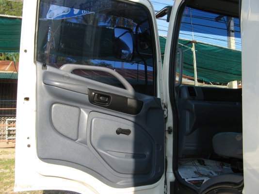 ขาย 6 ล้อ ฮีโน่ เมก้า 150 แรง ตู้ 3 บานยาว 5.50 ม. ปี 2009 สภาพเดิม ๆ สวยจัดกว่า 99\% บรรทุกของเบา เครื่องแน่น คัสซีสวยกิ๊ป ตู้ใหม่เอื่ยม วิ่ง 7x,xxx โล สนใจชมรถก่อนได้ครับ ขาย 6 ล้อ ฮีโน่ เมก้า 150 แรง ตู้ 3 บานยาว 5.50 ม. ปี 2009 สภาพเดิม ๆ สวยจัดกว่า 99\% บรรทุกของเบา เครื่องแน่น คัสซีสวยกิ๊ป ตู้ใหม่เอื่ยม วิ่ง 7x,xxx โล สนใจชมรถก่อนได้ครับ