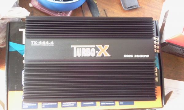 เครื่องเสียงติดรถยนต์