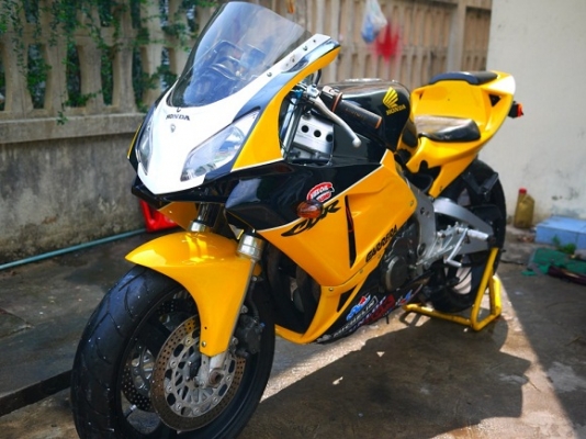 CBR400 ปี89 ทะเบียนแท้ผ่อนเดือนละ 2xxxx