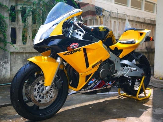 CBR400 ปี89 ทะเบียนแท้ผ่อนเดือนละ 2xxxx