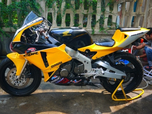 CBR400 ปี89 ทะเบียนแท้ผ่อนเดือนละ 2xxxx