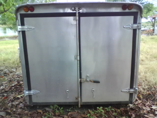 ขายหลังคาปิดทึบสำหรับรถกระบะนิสสัน