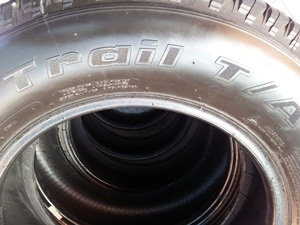 ขายยาง205/70/15 ยาง BF Goodrich Long Trail T/A ปี 09 ( 2เส้น ) 10 ( 2เส้น )