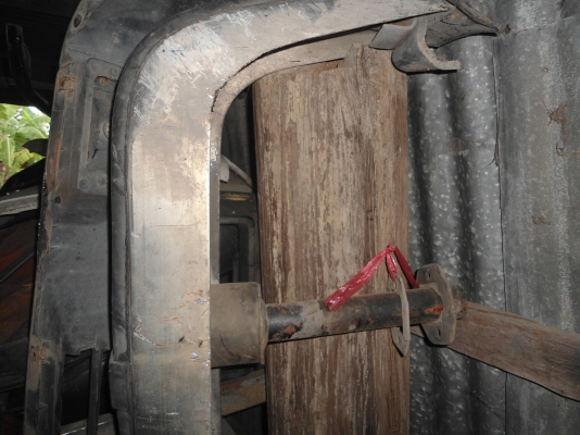 อะไหร่  VOLVO 244 GL หลายอย่าง