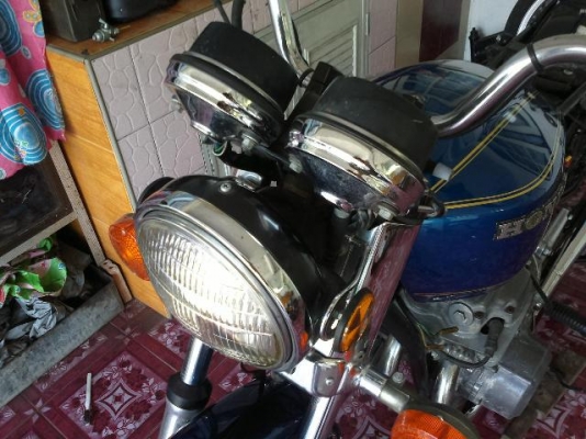 ขาย CB750 แปดวาล์ เกียร์ออโต้...!!!!!!