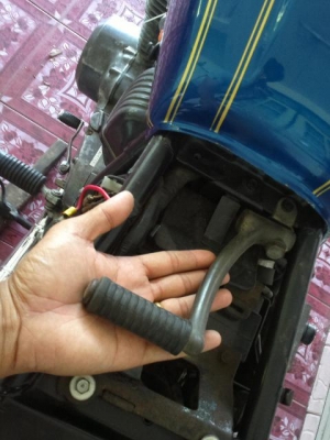 ขาย CB750 แปดวาล์ เกียร์ออโต้...!!!!!!