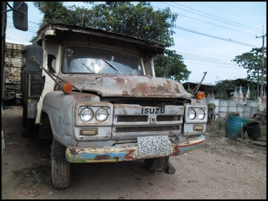 สิบล้อหัวยาว เครื่อง 185  สภาพดี สวยๆ