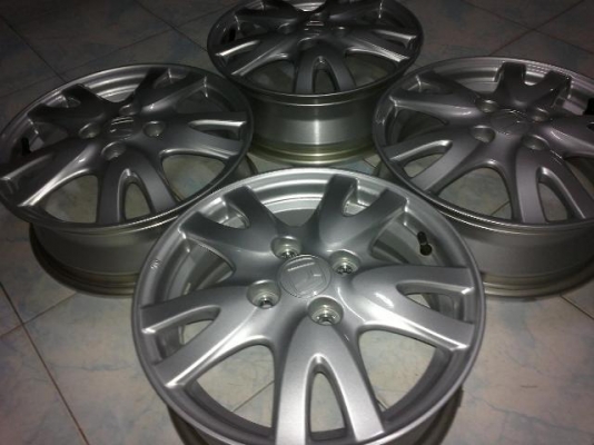 ขาย แม๊กเดิม Brio .... ถอดออกป้ายแดงครับ