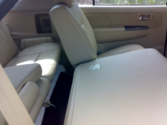 ขายtoyota fortuner 2.7v auto 4x4