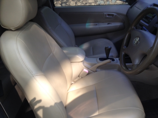 เบาะโตโยต้า ฮีโร่. หนัง เดิมๆ