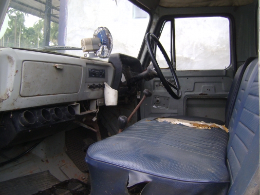 ขาย รถ 6 ล้อ อีซูซุดัมพ์ หัวยาว