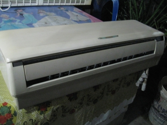 แอร์ HITACHI 13000BTU ราคาถูกๆ