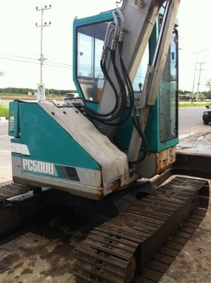 รถแบคโฮ Komatsu PC50UU-1 รถแบคโฮ Komatsu PC50UU-1