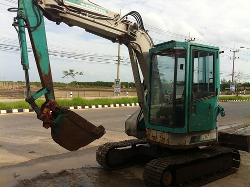 รถแบคโฮ Komatsu PC50UU-1 รถแบคโฮ Komatsu PC50UU-1
