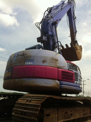 ขายรถแบคโฮ KOMATSU PC128US ( เทียบเท่ารุ่น6 )ชมVDOการทำงานครับ นำเข้าจากญิ่ปุ่น ติดต่อ 089-8368497