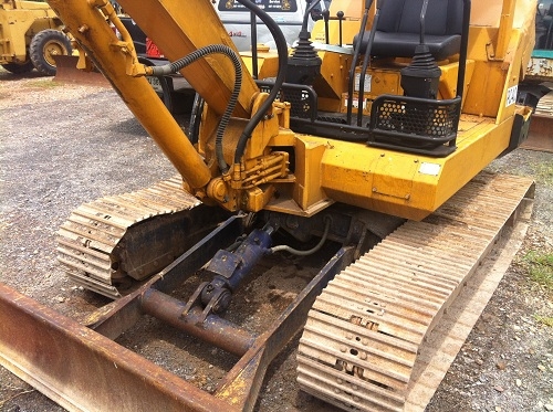 ขายรถแบ็คโฮ KOMATSU PC40-6 ชมVDOการทำงานได้ครับ นำเข้าจากญี่ปุ่น สนใจติดต่อ 089-8368497 ขายรถแบ็คโฮ KOMATSU PC40-6 ชมVDOการทำงานได้ครับ นำเข้าจากญี่ปุ่น สนใจติดต่อ 089-8368497