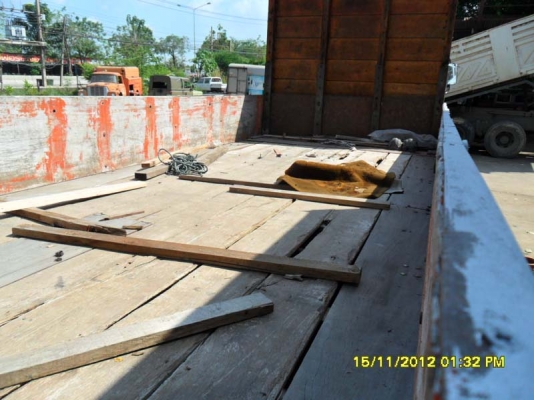 Isuzu Rocky 160 แรงม้า,หัวขาว,ยาว 6.5 เมตร คัสซีใหญ่,ไม่ดั้ม