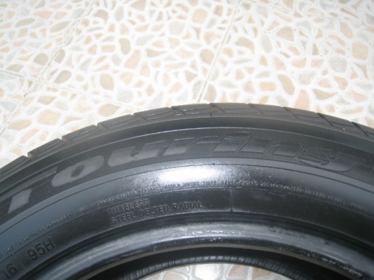 ขายยาง nitto nt 650 extreme touring 215-60r16 ปี 1209 (1 คู่)(081-3747940)