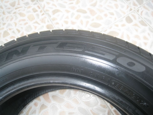 ขายยาง nitto nt 650 extreme touring 215-60r16 ปี 1209 (1 คู่)(081-3747940)