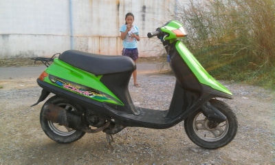 ขาย รถป๊อป ฮอนด้า คันเล็ก สีเขียว ขี่ได้ ราคาถูกครับ ขาย รถป๊อป ฮอนด้า คันเล็ก สีเขียว ขี่ได้ ราคาถูกครับ