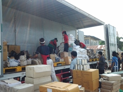 บริการรถบรรทุกให้เช่าระยะยาวทั่วประเทศ บริการขนส่งสินค้าทั่วประเทศมีรถจำนวนมาก มีรถหลายคัน ตามที่ต้องการ โทร.    www.thai7market.com www.thaicitymarket.com 0851536632 0850643273 021711513