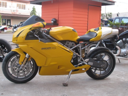 บรีส ไบค์ ช็อป/// ขาย DUCATI 749 S รถอินวอยล์ กุญแจ3ดอก พร้อมคีการ์ด