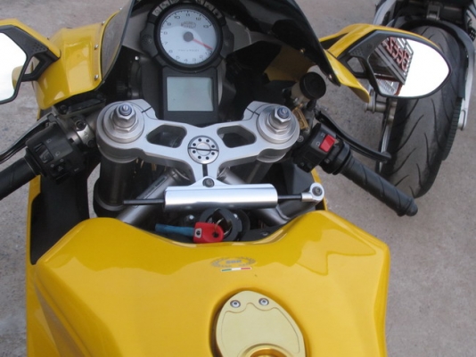 บรีส ไบค์ ช็อป/// ขาย DUCATI 749 S รถอินวอยล์ กุญแจ3ดอก พร้อมคีการ์ด