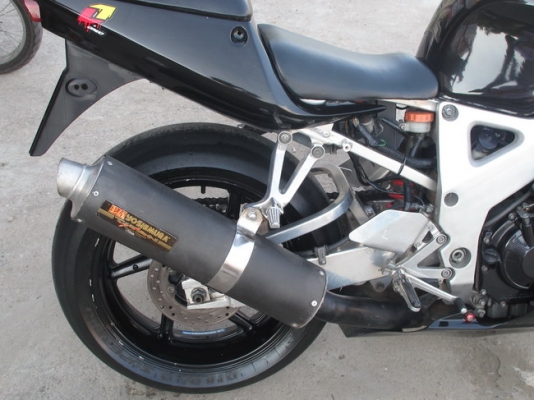 บรีส ไบค์ ช็อป///ขาย CBR 900 แต่งแฟริ่ง929 ท่อแต่ง รถอินวอยล์ บรีส ไบค์ ช็อป///ขาย CBR 900 แต่งแฟริ่ง929 ท่อแต่ง รถอินวอยล์